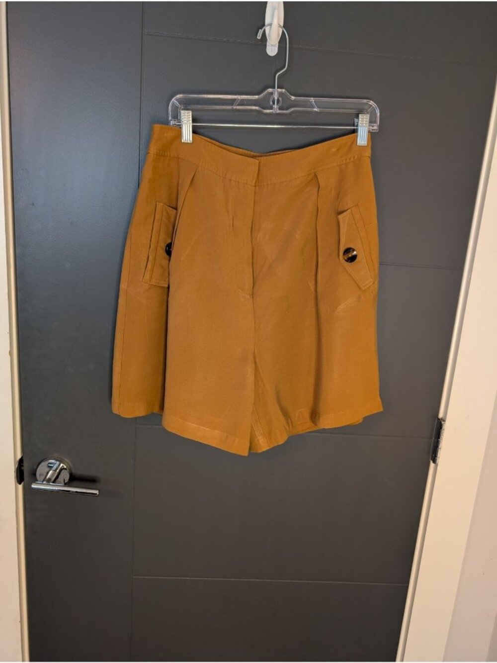 Sage & Citrus Mustard Yellow Pleated‎ High-Waisted Shorts L